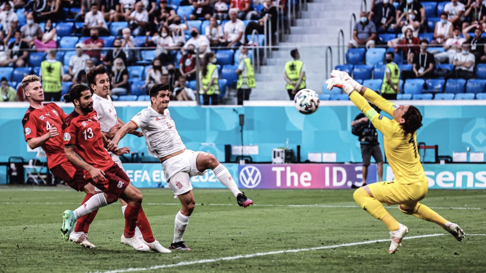  图卢兹门将神勇发挥，多次扑救力保城门不失取一分