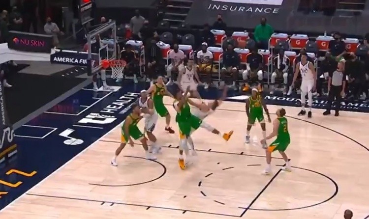  戈贝尔制霸禁区爵士轻取黄蜂延续客场强势  