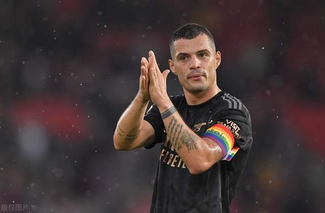  切尔西爆冷不敌伯恩茅斯，波切蒂诺帅位遇危机  